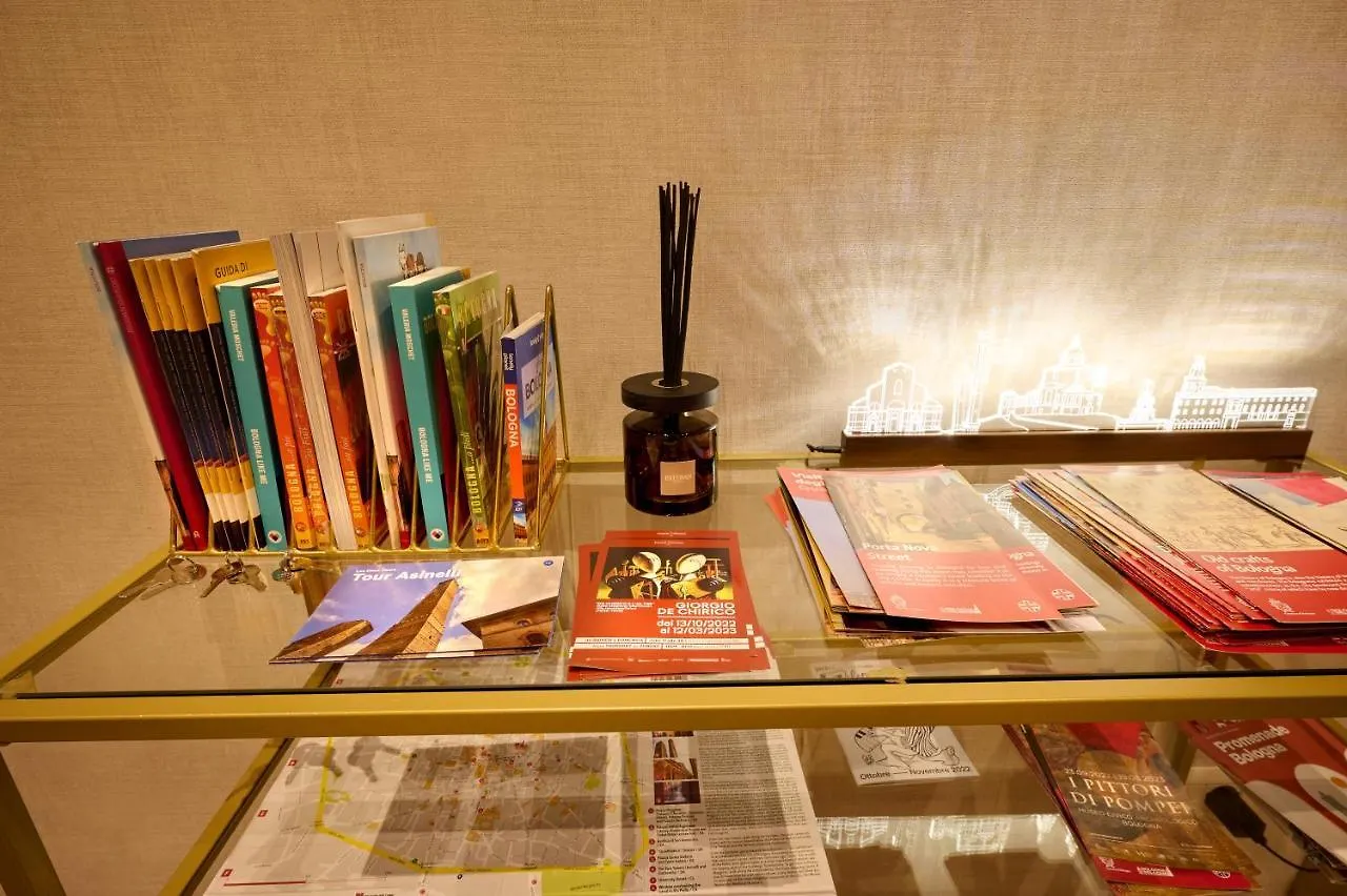 Guest house D'Azeglio 62 Luxury Rooms Bologna Italy