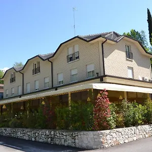 https://hotel-edone.it-lombardy.com